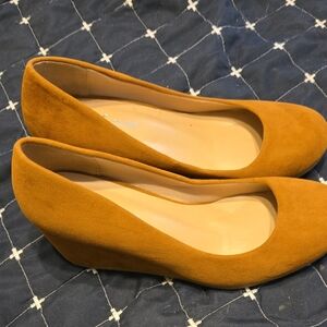 Forever 21 Tan Suede Wedges